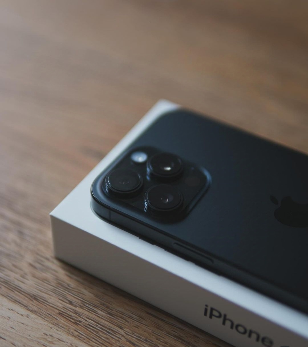 گوشی اپل آیفون 16 پرومکس با حافظه یک ترابایت و رم 16 گیگابایت ((( پکیج ویژه ))) - تصویر 18