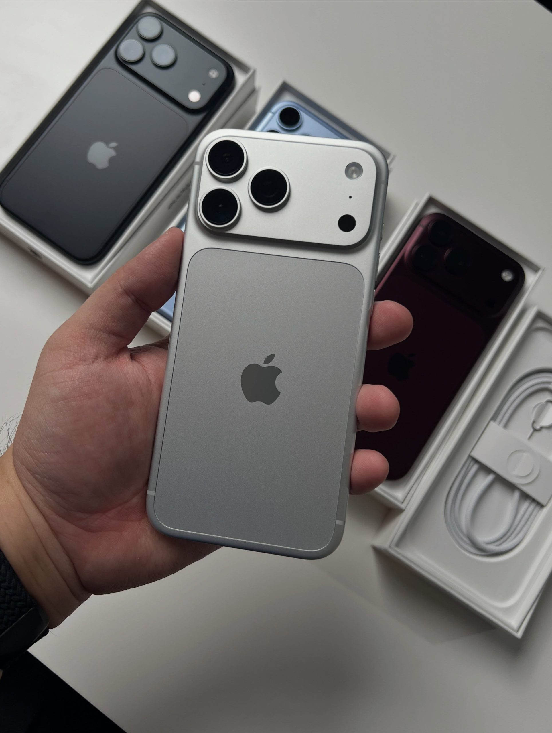 گوشی موبایل اپل مدل iPhone 18 Pro Max با حافظه دو ترابایت و رم 16 گیگابایت - تصویر 15